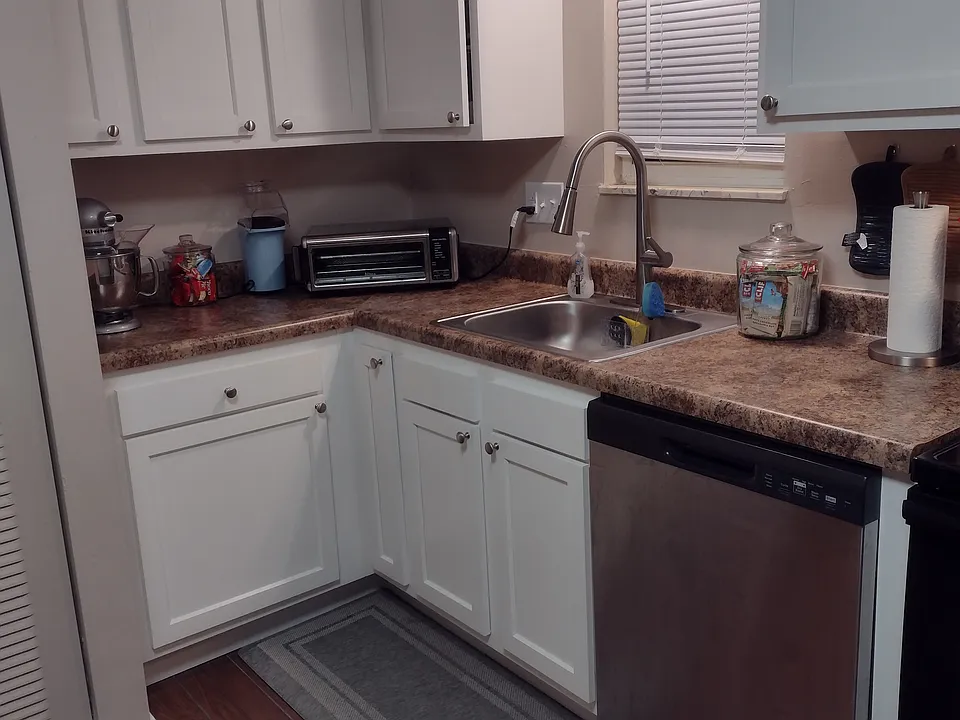 Skyline Apartments