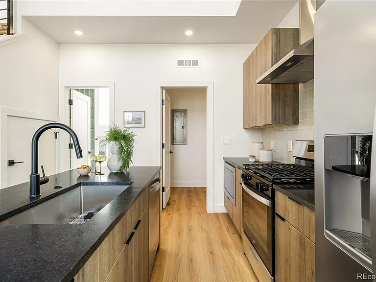 3630 W 12th Ave — Photo 7