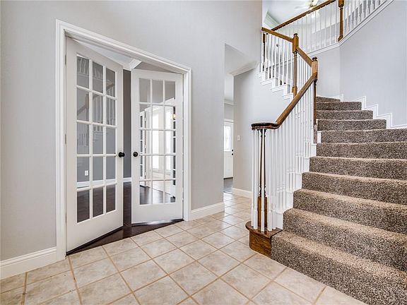 3rd image of 4807 Carolina Cir