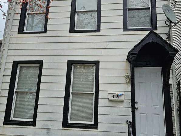 118 2nd St, Trenton, NJ 08611