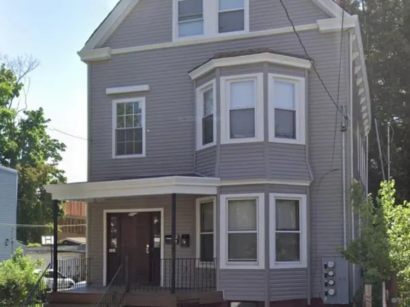 165 N 11th St Floor 3, Newark, NJ 07107