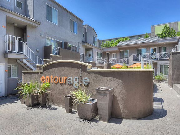 2nd image of 355 N Maple St APT 205