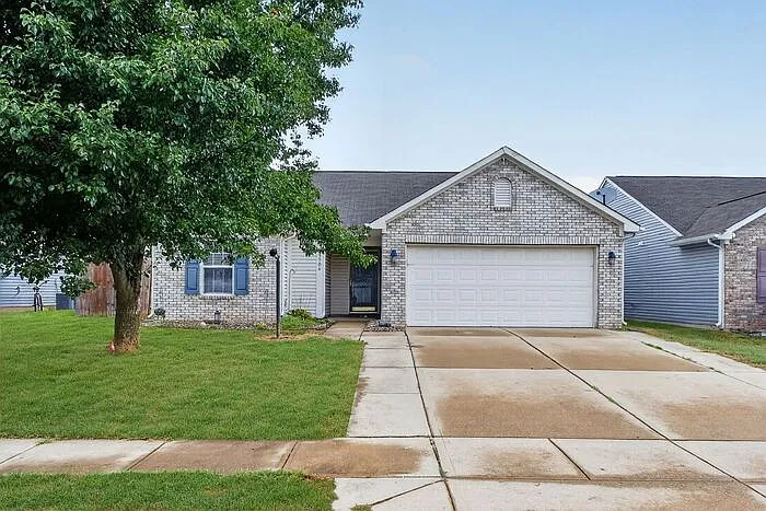 5906 Accent Dr