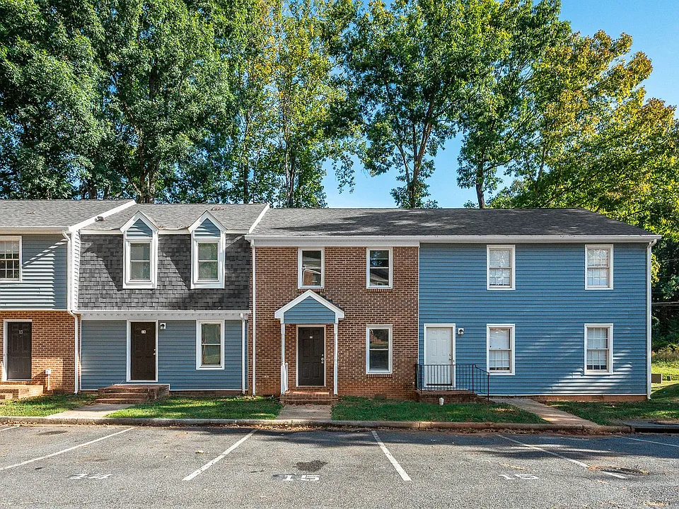 1711 Wards Ferry Rd