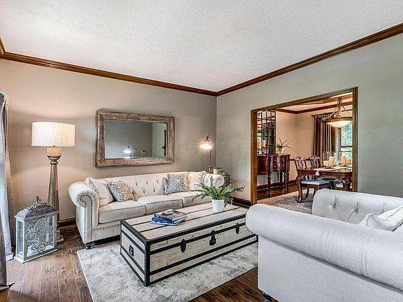3rd image of 5690 Cypress Ct