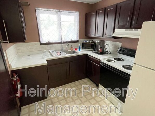 102 10th St UNIT 202