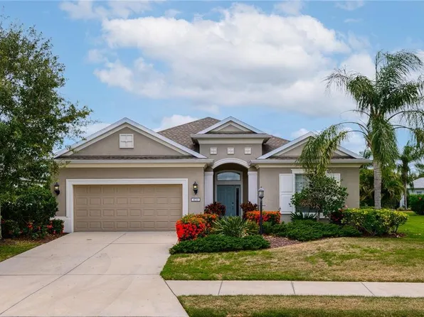 4720 Claremont Park Dr, Bradenton, FL 34211