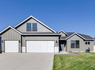 2323 N Carly Ave, Star, ID 83669