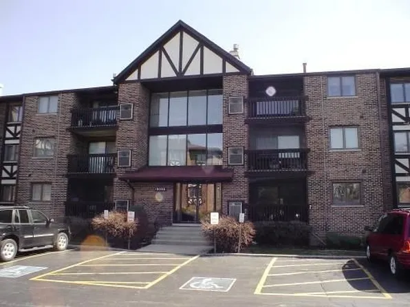 10355 Menard Ave #2-216, Oak Lawn, IL 60453
