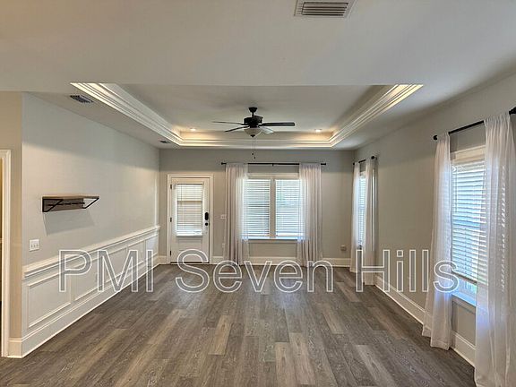 4th image of 4472 Summerfield Dr
