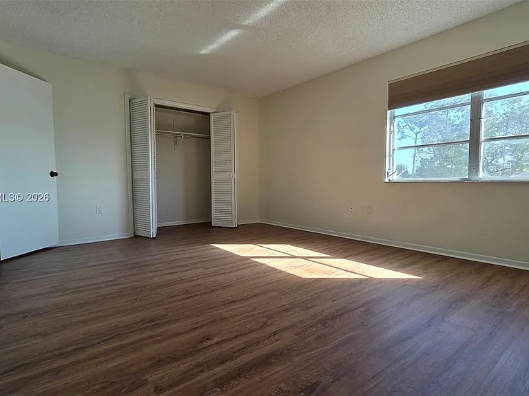 180 Cypress Way E #E230 — Photo 24