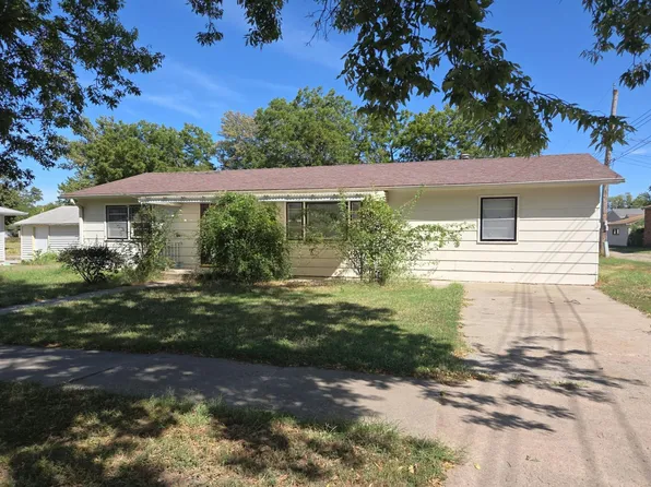 813 Olive St, Concordia, KS 66901