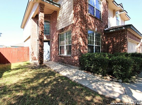 4th image of 17131 Ashbury Oaks