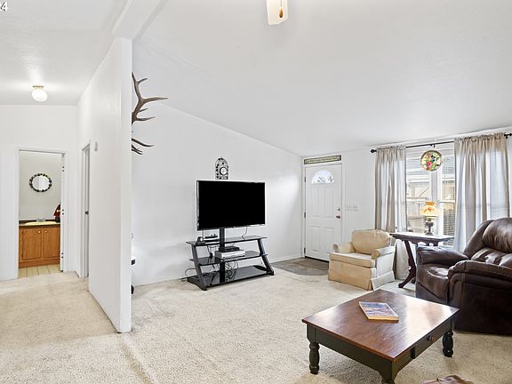 4th image of 700 N Mill St Unit 78