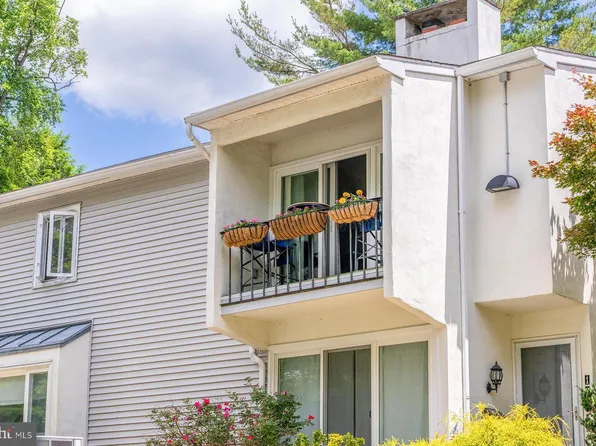 117 Oxley Ct, Newtown Square, PA 19073