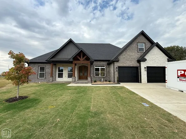 5017 Adam Dr, Jonesboro, AR 72404
