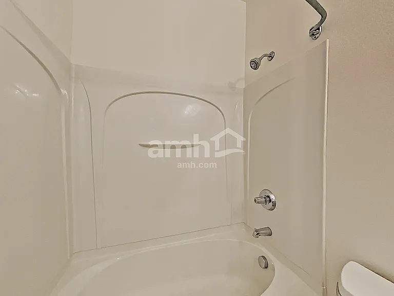 10580 Elberton Ave — Photo 14