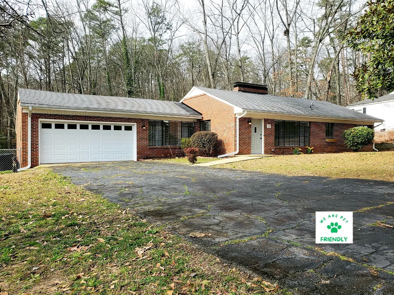 110 Harwood Dr — Photo 1