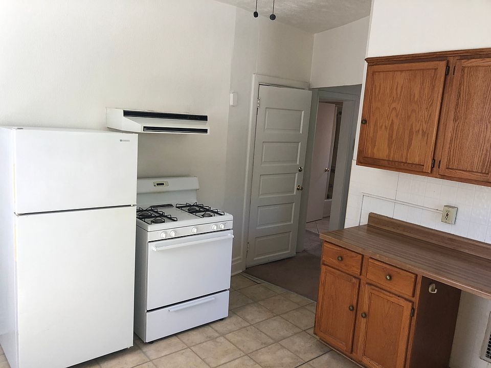 1st image of 137 S Bryant Ave APT 2