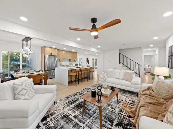 5889 Cozzens St, San Diego, CA 92122