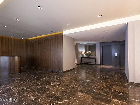 5th image of 150 E 77th St #Dro