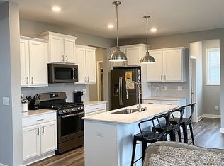 604 Blue Heron Cir, Jordan, MN 55352