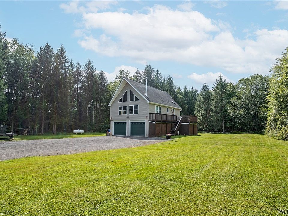 2756 Quaker Rd, Gasport, NY 14067 Zillow