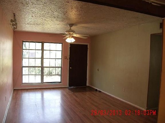 5th image of 1922 Dennis St