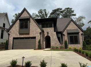 2801 Lucille Ln, Birmingham, AL 35243