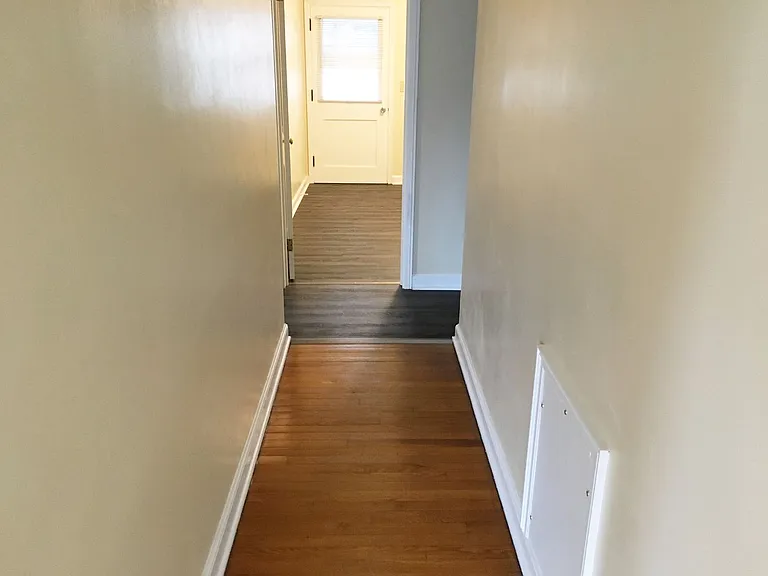 2405 N 6th St — Photo 25