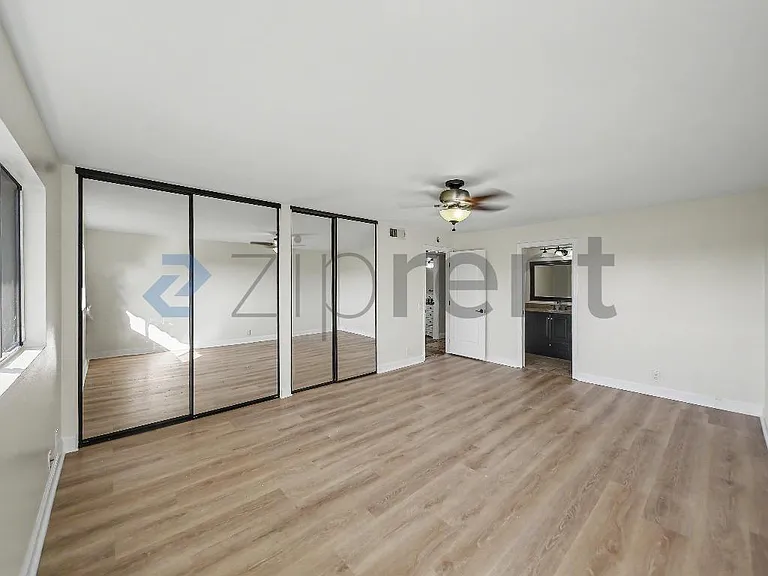 1701 Anacapa St #30 — Photo 15