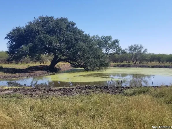 99 CR 503, Beeville 78102