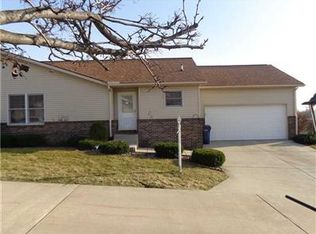 111 Longcastle Dr APT 3, Greencastle, IN 46135