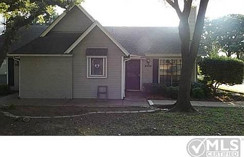 2nd image of 3424 Timberline Dr