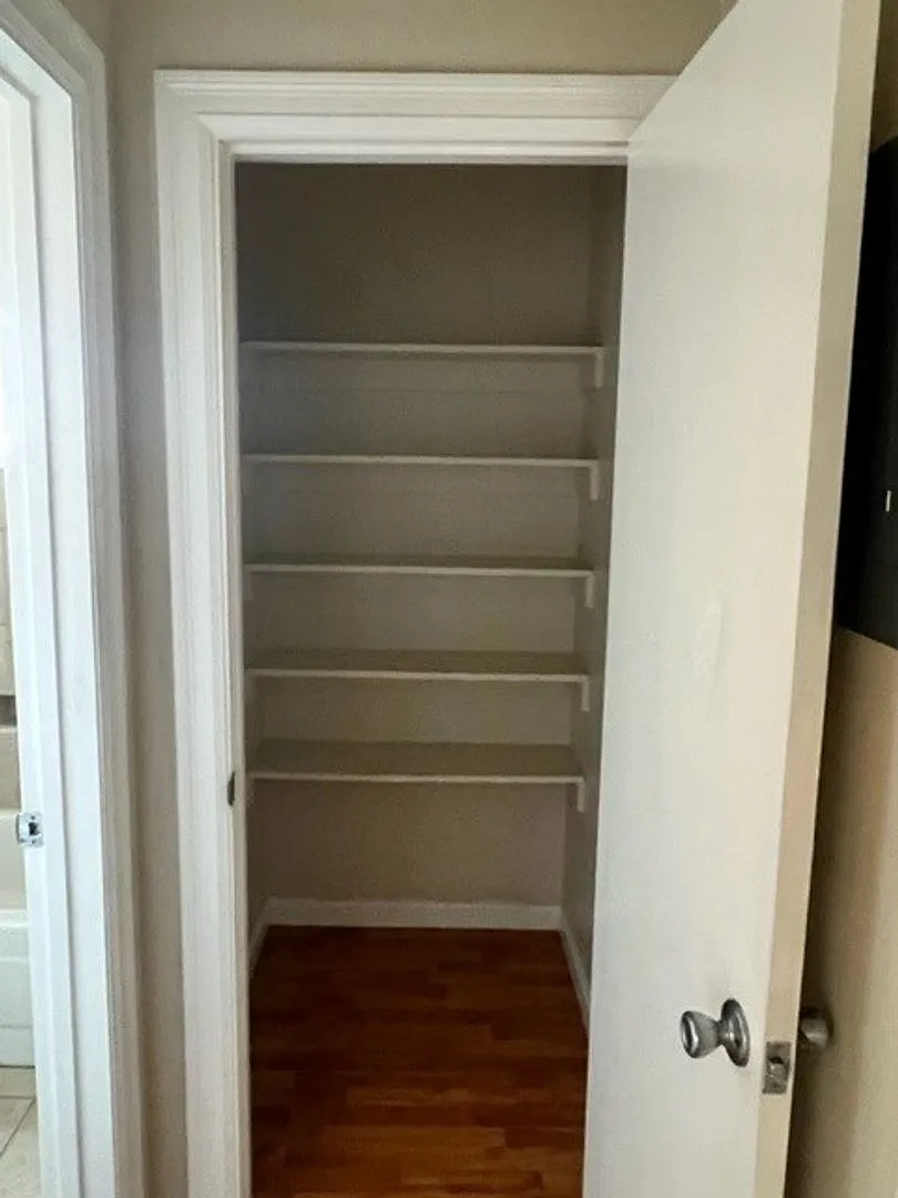 085 - 2982 Magliocco Dr — Photo 4