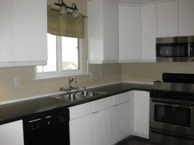 3 bed, 1.5 bath, 1191 sqft, $1,550 — Photo 4