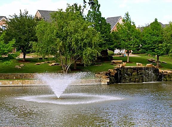 4th image of 33 Bass Pond Dr