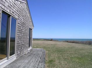 31 Beach Dr, Little Compton, RI 02837