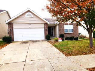 1969 Crossbridge Ct, Saint Charles, MO 63303