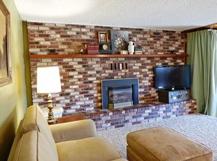 830 Toyon Ln, Patterson, CA 95363