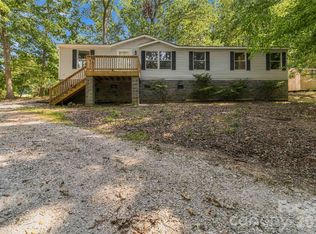 2212 Wildwood Dr, York, SC 29745