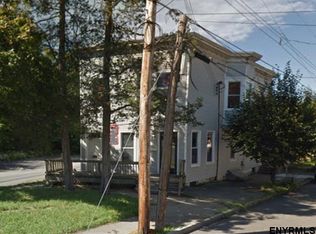 209 Hill St, Troy, NY 12180