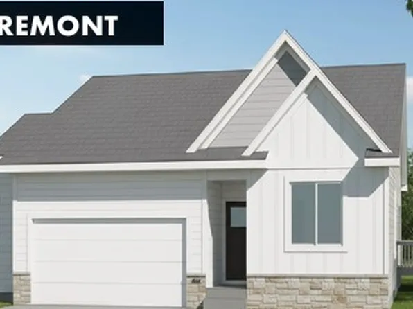 475 NW Independence Cir, Waukee, IA 50263