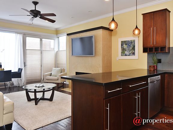 Living Room / Dining Room