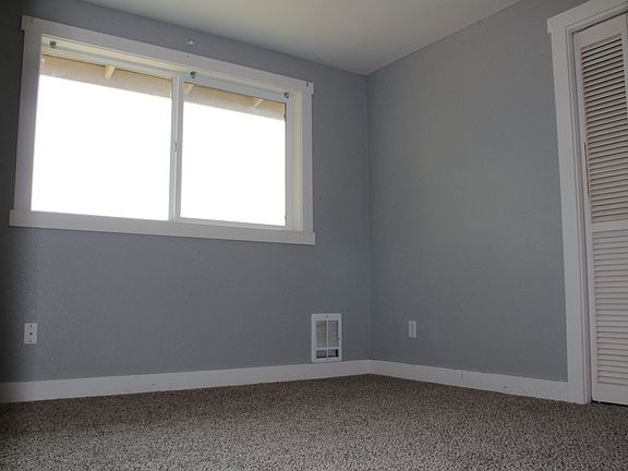 4th image of 124 Heritage Dr