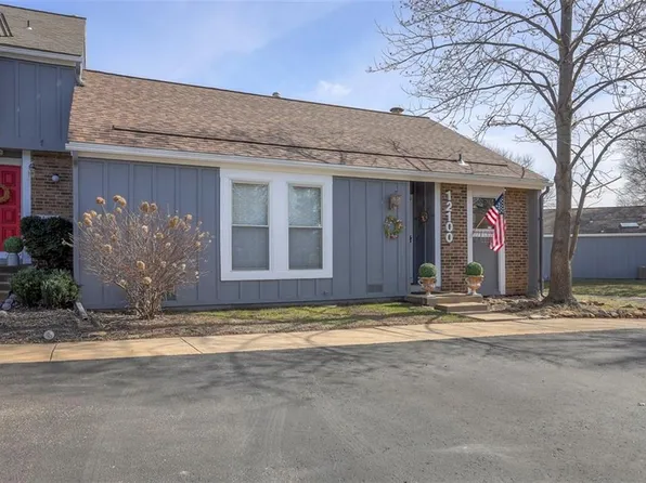 12100 W 82nd Ter, Lenexa, KS 66215
