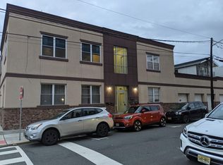 150 61st St, West New York, NJ 07093