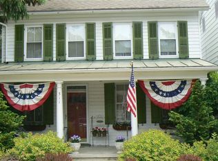 311 E Walnut St, Hanover, PA 17331