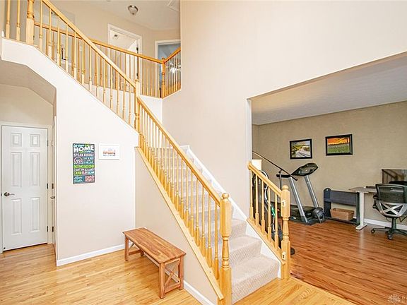 3rd image of 9739 Dinwiddie Ct