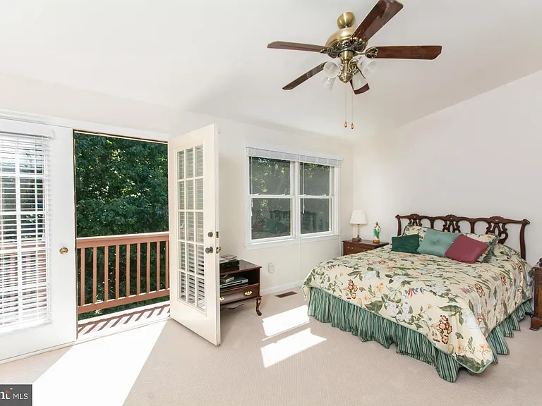 8035 Galla Knoll Cir — Photo 15